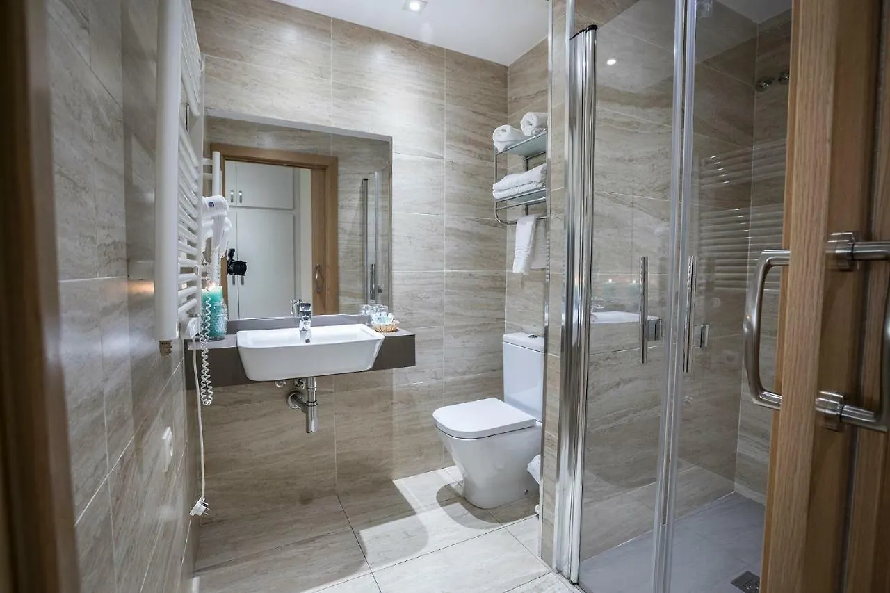Hotel Victor Rialp